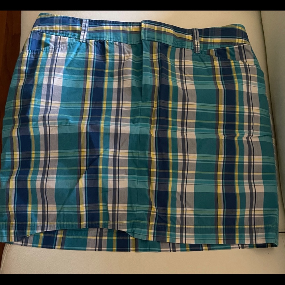 Plaid mini skirt